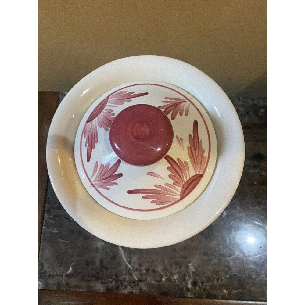 Cooley Collection MIA Red White Hand painted Man In Boat Ceramic Canister W/ Lid